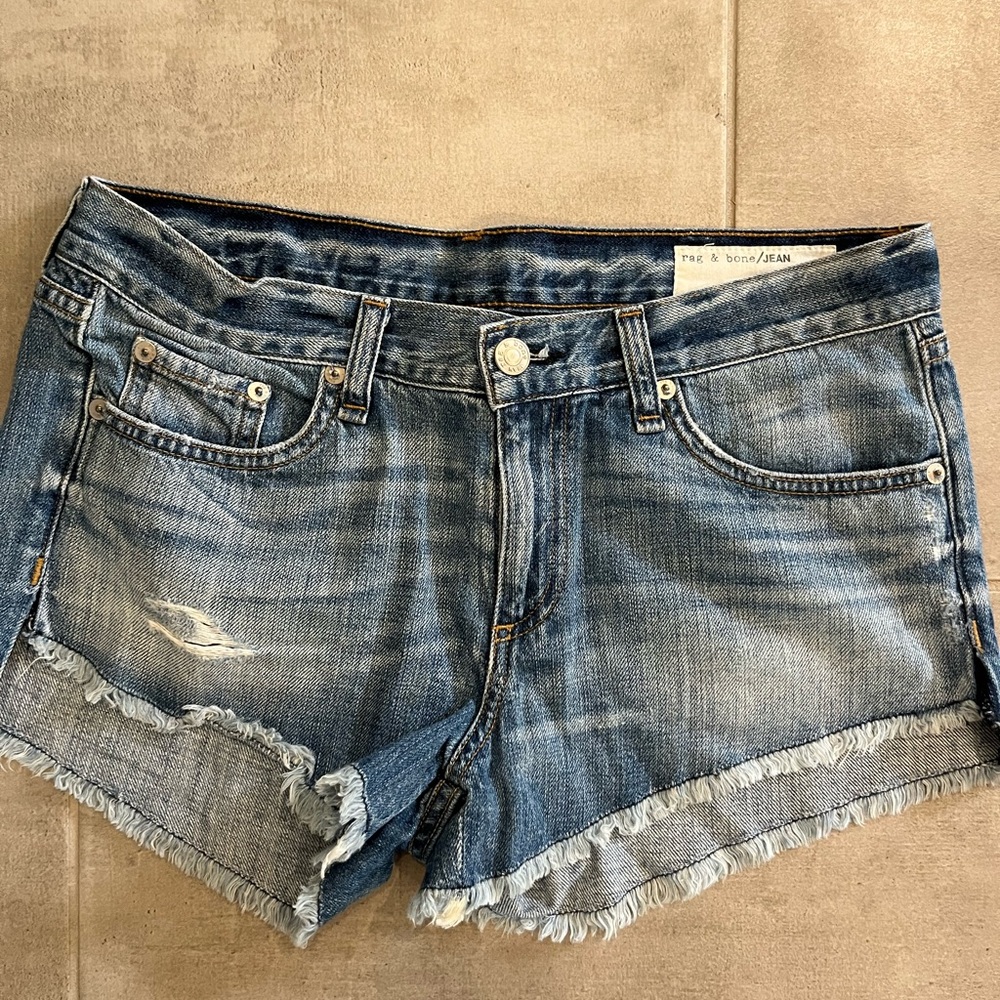 Women' Blue Denim Shorts